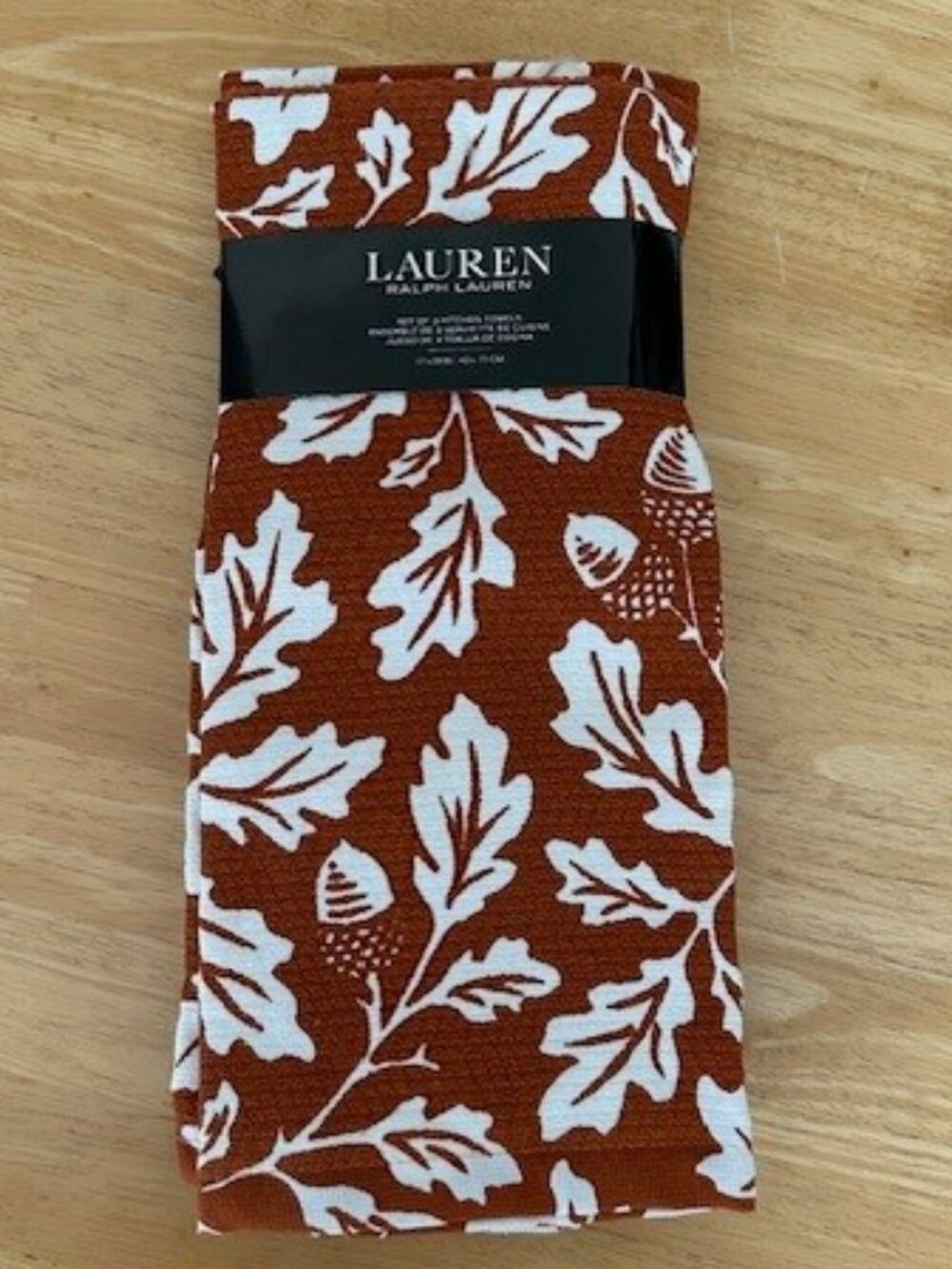 NWT Lauren Ralph Lauren - Acorn Fall Pattern Set of Three Kitchen Towels